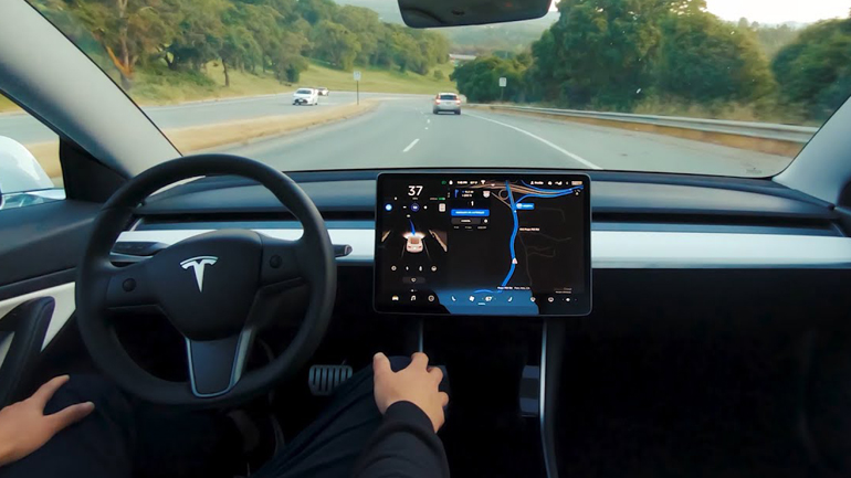 Προσφέρει ασφάλεια η αυτόνομη οδήγηση;